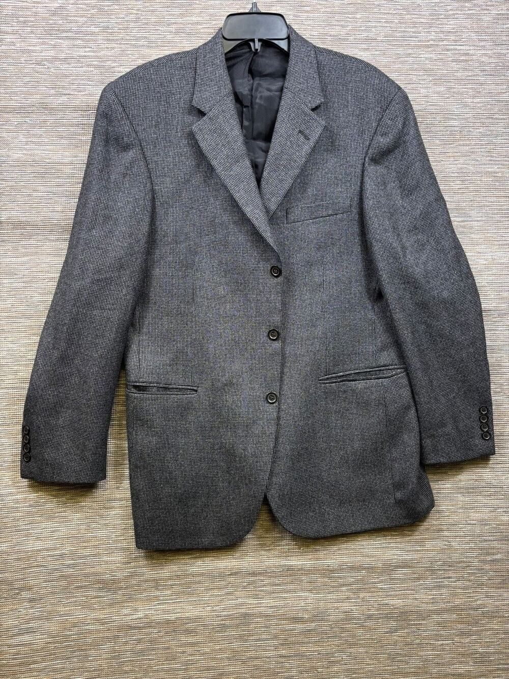 Andrew Fezza Blazer Mens Size 44 Gray Check Tweed Three Button Sport Coat Jacket